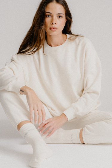 ROMY CLASSIC SWEATSHIRT  | GARDENIA