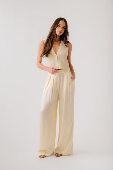 BROOKE HIGH RISE DOUBLE PLEAT SILK TROUSER | BUTTERCUP