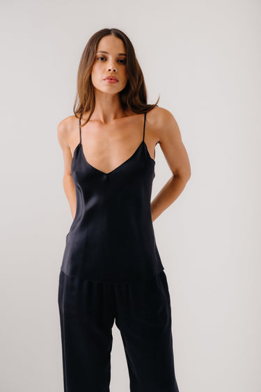 GLORIA SILK TANK  | BLACK