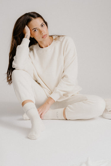 ROMY CLASSIC SWEATSHIRT  | GARDENIA