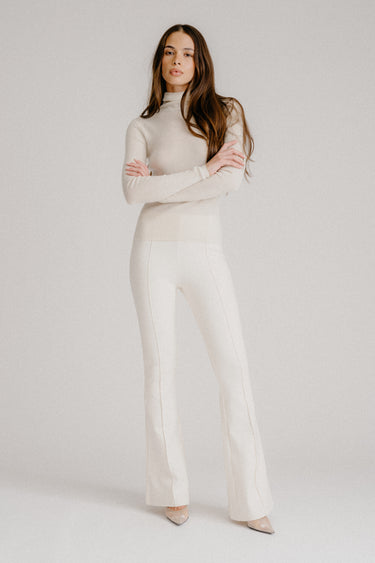 BAILEY PINTUCK FLARE LEGGING | GARDENIA